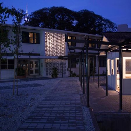 Ywca Kuala Lumpur Hostel Buitenkant foto
