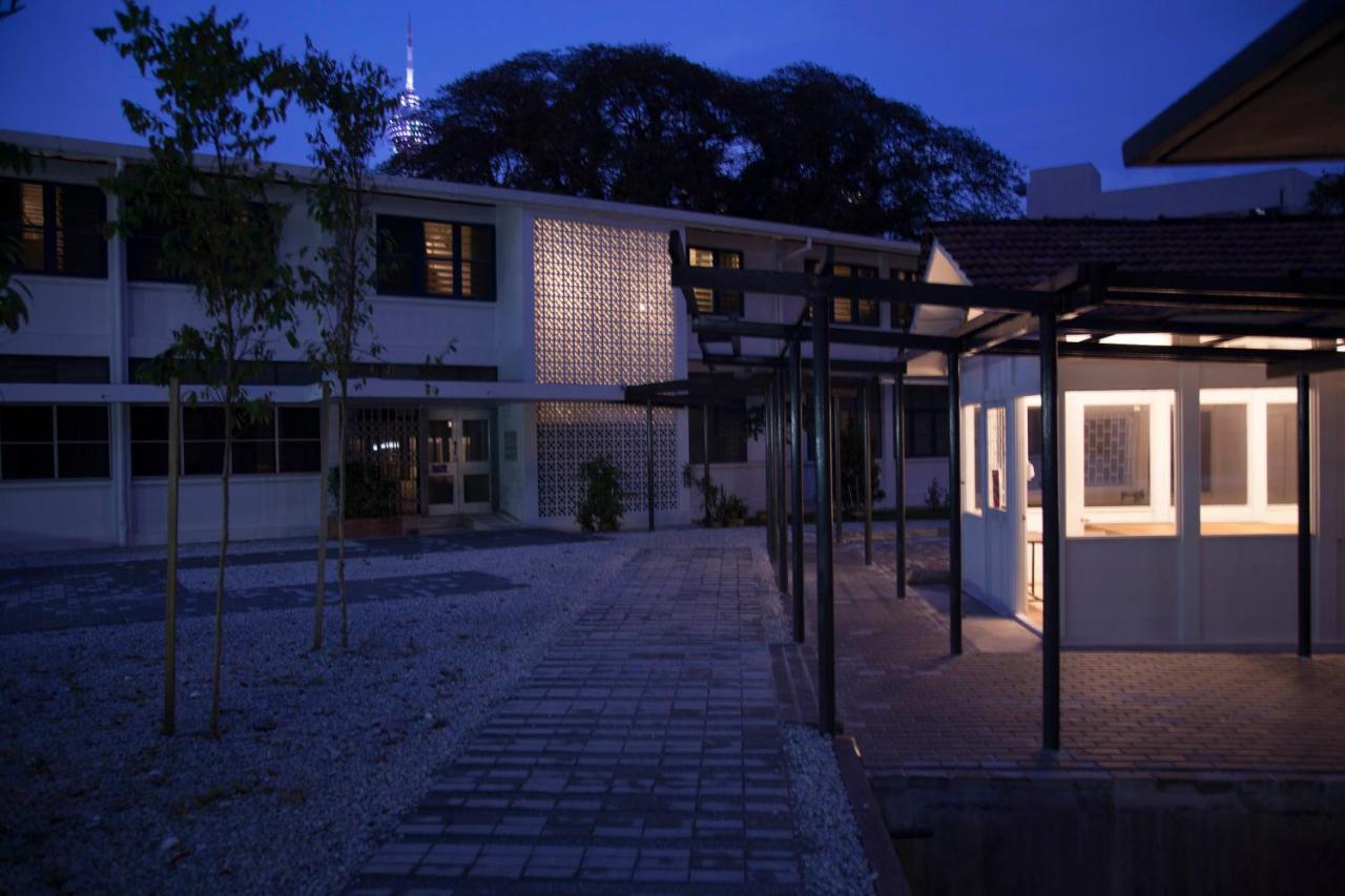 Ywca Kuala Lumpur Hostel Buitenkant foto